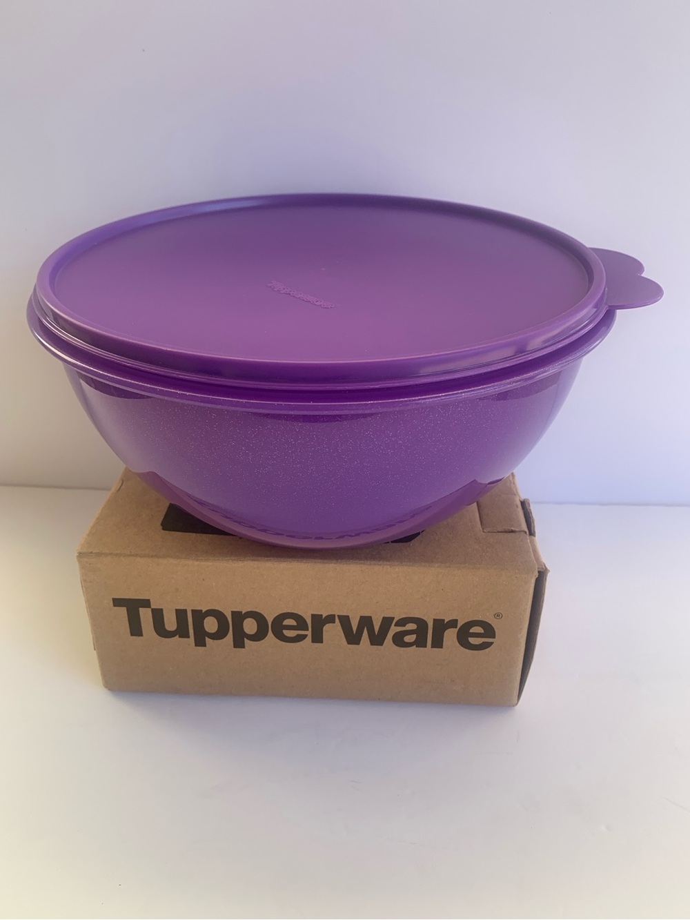 Tupperware Heritage Wonderlier Bowl 3L. (12 Cups) Purple Color